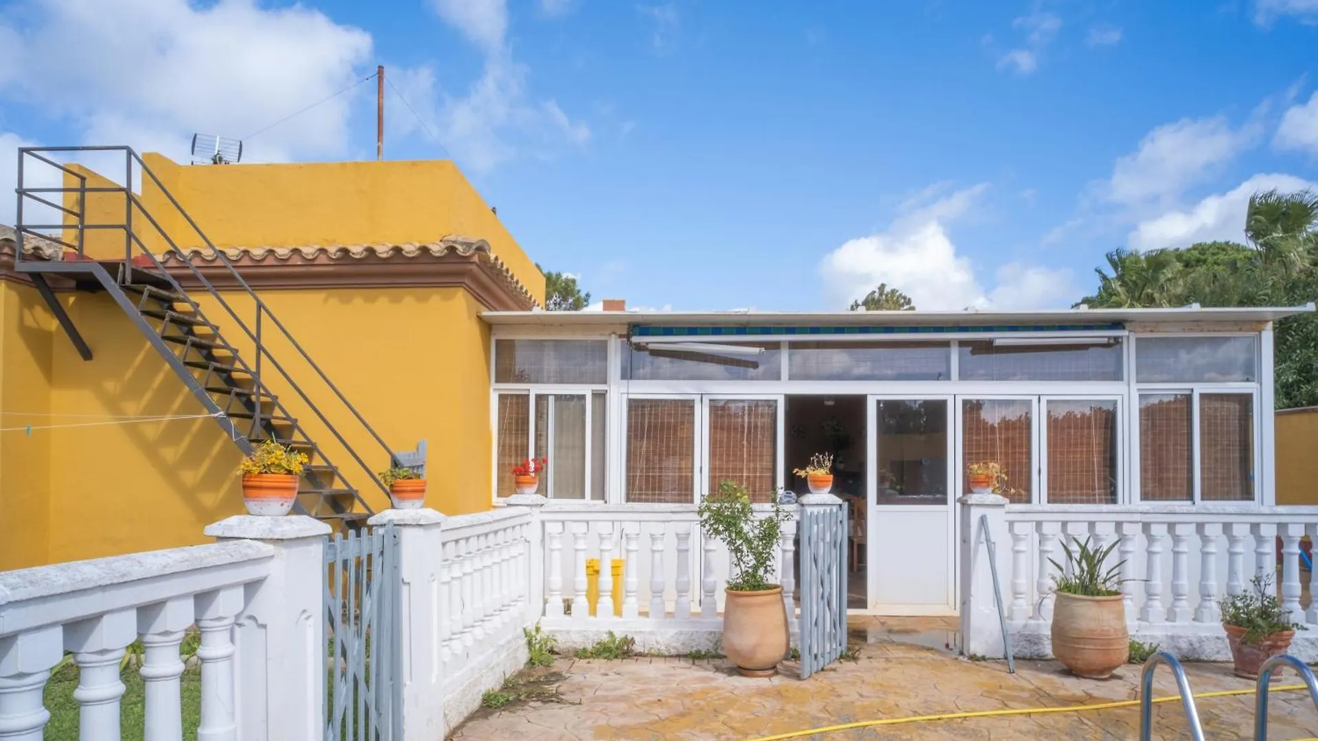 Chalet Con Jardin, Barbacoa Y Piscina Privada Chiclana de la Frontera 0*,